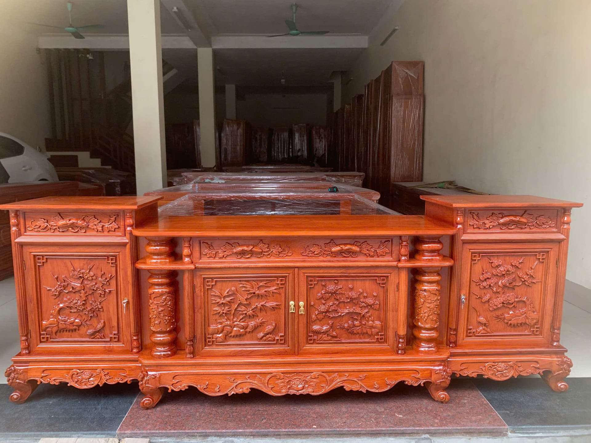 Tùng Cúc Trúc Mai - Nghệ thuật gỗ truyền thống